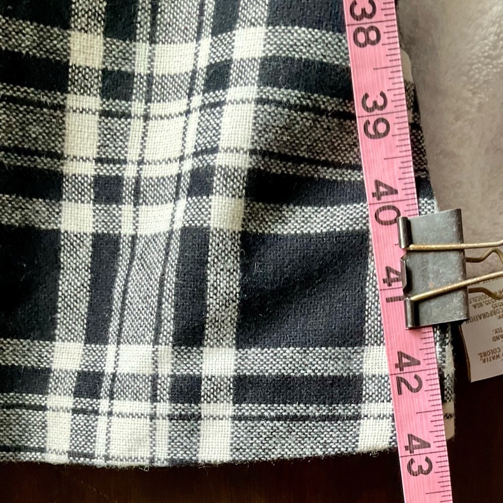 IGLWU Black and White A-Line Maxi Skirt with Tie Front - Picture 5 of 10